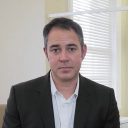 Dr Paul Kirk